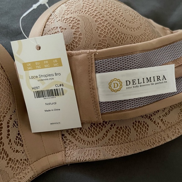 STRAPLESS BRA! - Picture 2 of 4